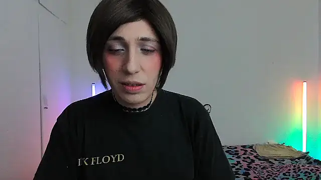 HoneyValentine online show from February 12, 2026, 9:58 pm