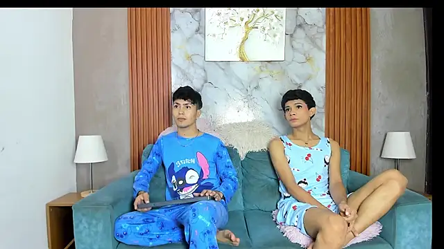 AVENGER BOYS2026 online show from July 16, 2026, 7:33 pm