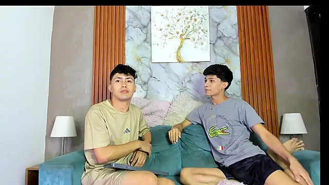 AVENGER BOYS2026 online show from July 24, 2026, 7:32 pm