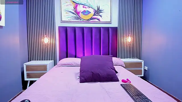 Thecrazyadams  online show from July 1, 2026, 1:39 am