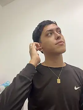 Iamcami  online show from March 10, 2026, 1:15 pm