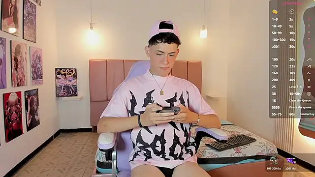 Iamcami  online show from March 14, 2026, 7:31 pm