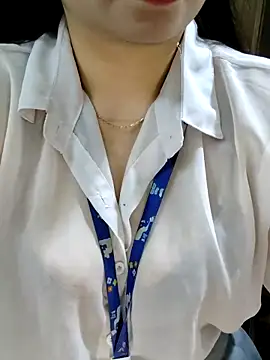 Arica sexykiss online show from March 11, 2026, 9:42 pm