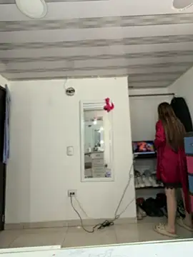 NatalyPinky online show from June 14, 2026, 4:41 pm
