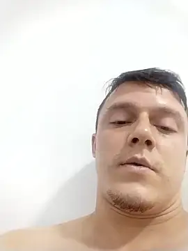 RAFAELQUINTEROSCAVALHEI online show from January 8, 2026, 3:29 pm