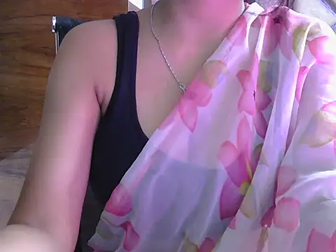 sweet riyaaa online show from July 22, 2026, 3:41 am