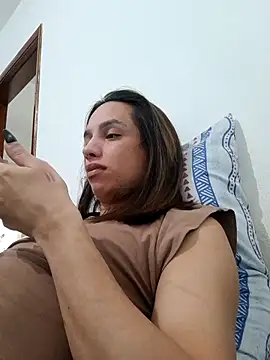 ofjuliaa online show from July 9, 2026, 11:42 am