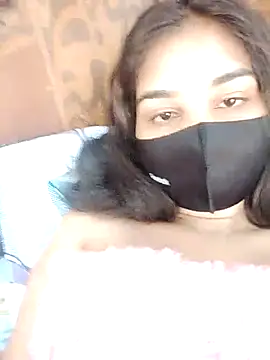 babydoll7172 online show from January 14, 2026, 3:32 am