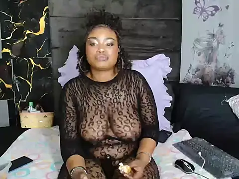 Sexy Doll xXx online show from May 6, 2026, 3:21 am