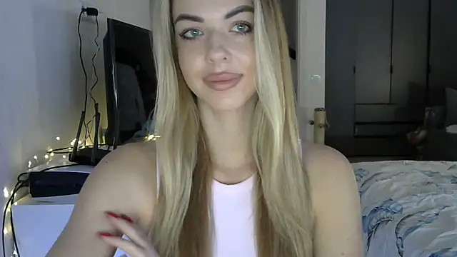 LizaSweetyq online show from February 22, 2026, 8:49 am