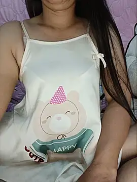 linhha23 online show from July 31, 2026, 2:37 pm