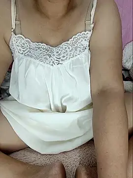 Snapshot of linhha23 chatting on March 9, 2026, 3:26 pm linhha23 online show from March 9, 2026, 3:26 pm