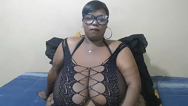 Snapshot of BBWDDD chatting on June 16, 2026, 4:51 pm BBWDDD online show from June 16, 2026, 4:51 pm