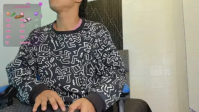 Liamsubtle01 online show from July 22, 2026, 11:01 am