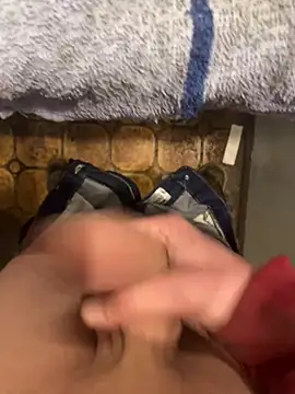 Nutsohard online show from January 12, 2026, 8:04 pm