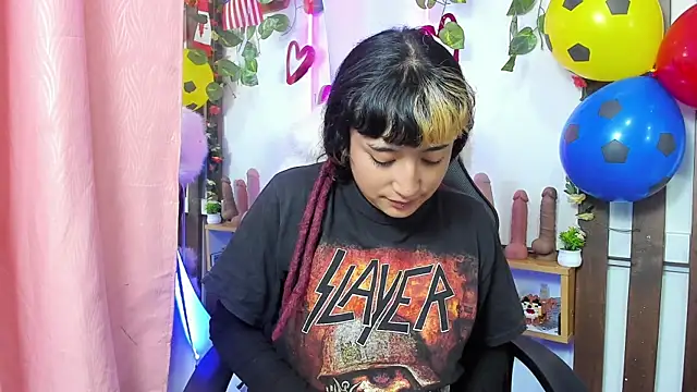 MeowMota  online show from July 4, 2026, 6:34 pm