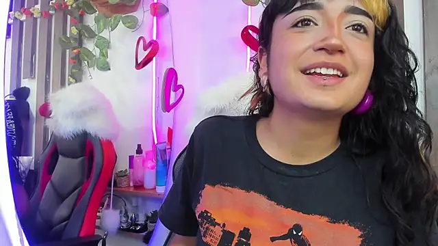 Snapshot of MeowMota_ chatting on June 11, 2026, 7:55 pm MeowMota online show from June 11, 2026, 7:55 pm