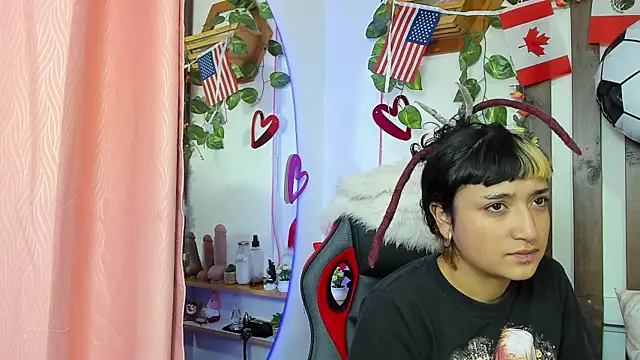 MeowMota  online show from July 12, 2026, 4:52 pm