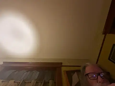 LickYourYoni online show from February 19, 2026, 5:48 am