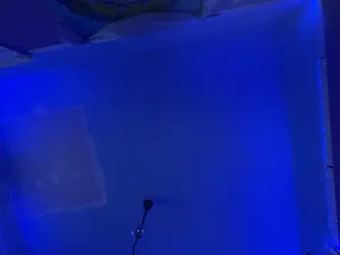 LickYourYoni online show from February 25, 2026, 3:01 pm