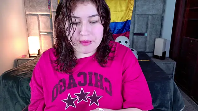 azul veraa online show from July 3, 2026, 12:22 pm