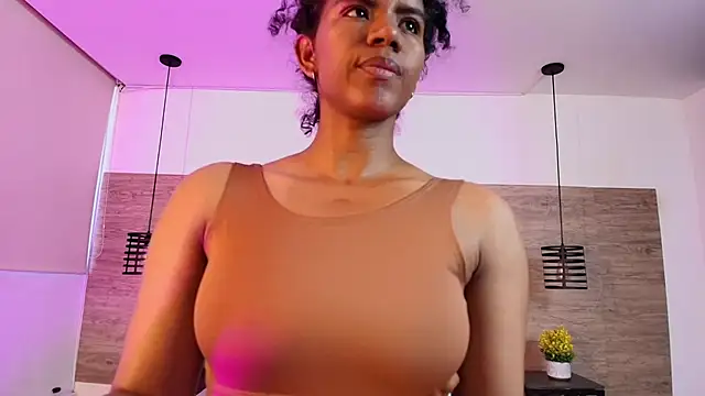 Snapshot of Ellie-Alves chatting on June 23, 2026, 4:27 pm Ellie-Alves online show from June 23, 2026, 4:27 pm