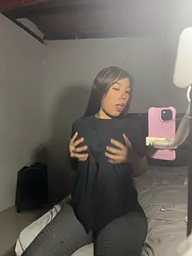 Kitty20205 online show from February 17, 2026, 2:53 am