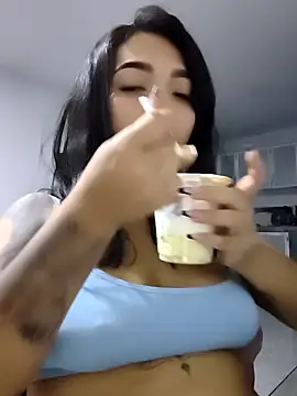 Snapshot of Lilitth_ chatting on March 15, 2026, 3:02 am Lilitth online show from March 15, 2026, 3:02 am