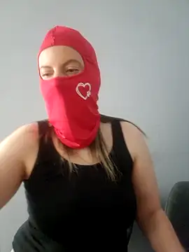 Divana2000 online show from February 11, 2026, 8:25 am