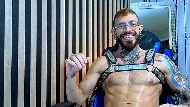 Snapshot of Simon_Rz chatting on June 10, 2026, 12:06 pm Simon Rz online show from June 10, 2026, 12:06 pm