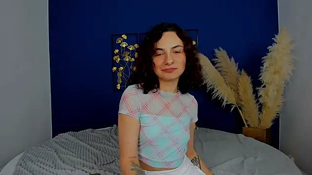 RIANA SI online show from March 6, 2026, 9:04 am