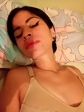 Snapshot of Chiquitoperopeligroso4 chatting on February 15, 2026, 10:52 pm Chiquitoperopeligroso4 online show from February 15, 2026, 10:52 pm