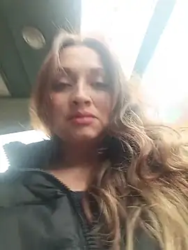 Alejandra N online show from May 1, 2026, 6:24 pm