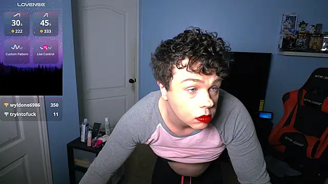 Snapshot of CuteDollVanessa chatting on April 7, 2026, 10:17 am CuteDollVanessa online show from April 7, 2026, 10:17 am