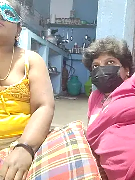 divyasree1431 online show from February 22, 2026, 4:52 pm