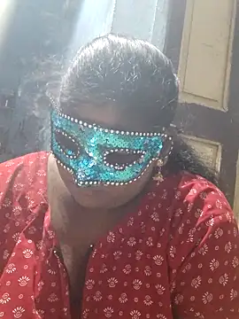 divyasree1431 online show from June 16, 2026, 2:50 pm