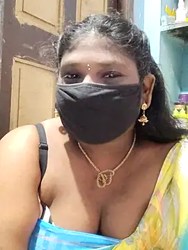 Snapshot of divyasree1431 chatting on June 26, 2026, 2:45 pm divyasree1431 online show from June 26, 2026, 2:45 pm