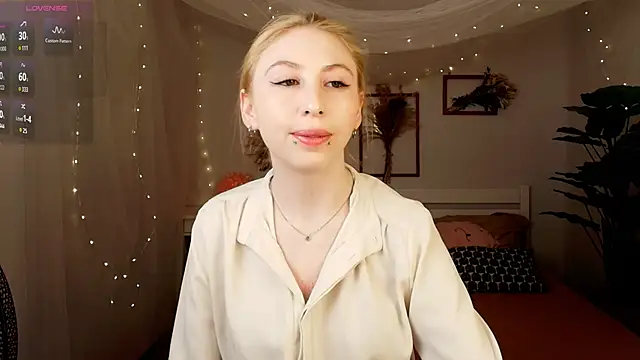 AshLinks  online show from March 12, 2026, 8:40 am