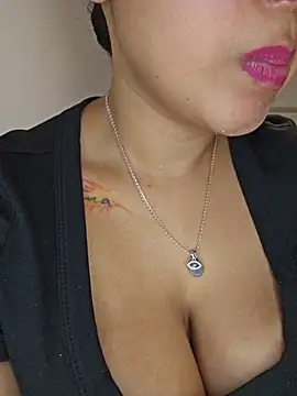 Angelmoon04 online show from July 23, 2026, 3:37 am