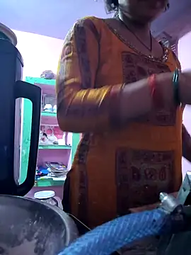 Nilam cute online show from March 17, 2026, 3:53 am