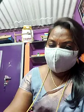 Tamil Hot Priya online show from February 10, 2026, 11:37 pm