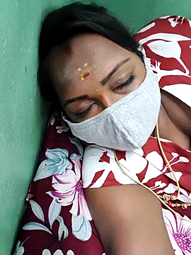 Tamil Hot Priya online show from February 15, 2026, 11:36 pm