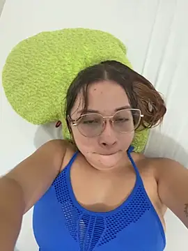 AliciaWhite nt online show from June 30, 2026, 11:05 pm