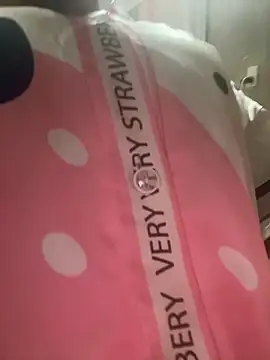 -Violet-t online show from June 3, 2026, 2:23 am