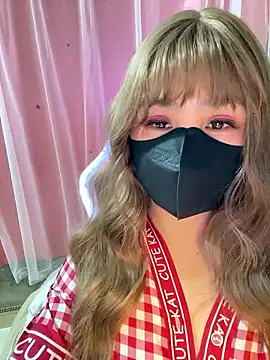 -Violet-t online show from January 9, 2026, 1:18 pm