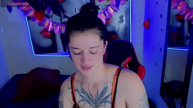 Snapshot of Harley_quinzell chatting on March 9, 2026, 6:55 pm Harley quinzell online show from March 9, 2026, 6:55 pm