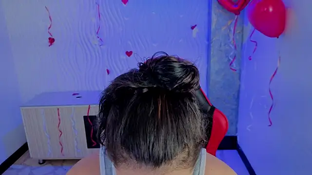 Snapshot of Harley_quinzell chatting on February 21, 2026, 8:33 pm Harley quinzell online show from February 21, 2026, 8:33 pm