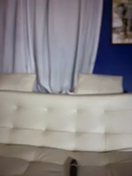 IriaLux online show from February 1, 2026, 7:45 pm