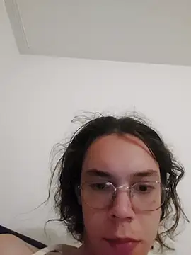 YessuRisk online show from August 7, 2026, 9:10 pm