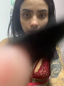 Electra Darkk online show from February 17, 2026, 4:37 pm